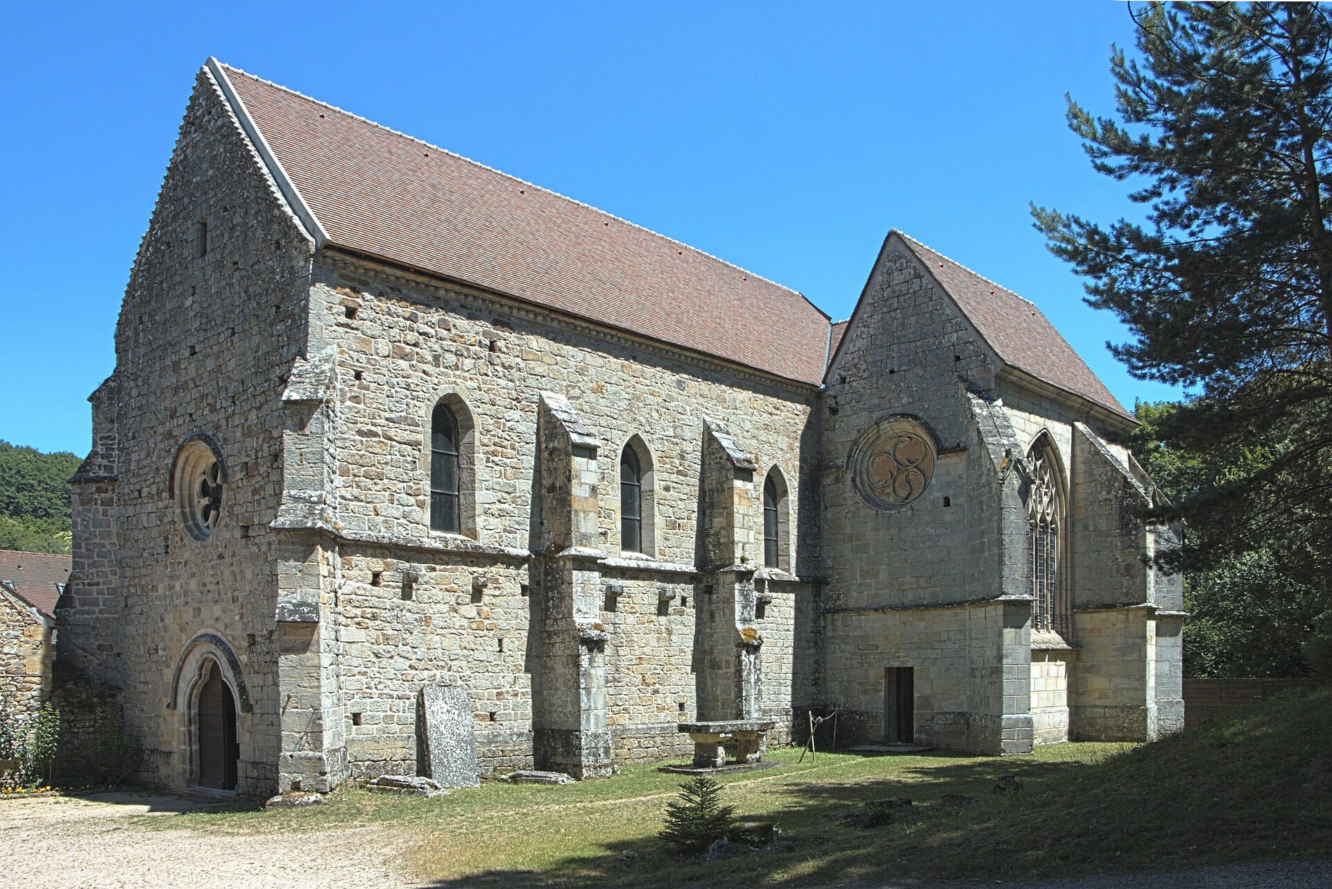 Monastère de Bethléem – Le prieuré du Val Saint-Benoît