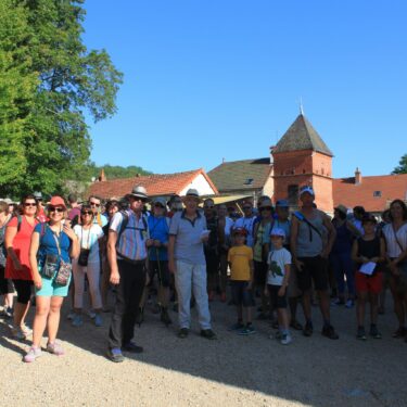 Des bénévoles au Rallye De Cep en Verre